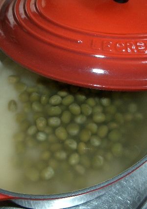 ルクルーゼでお豆ごはん-レシピのメイン写真
