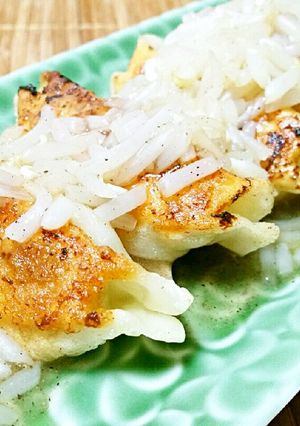 酢&胡椒✿もやしあんかけ餃子♪-レシピのメイン写真