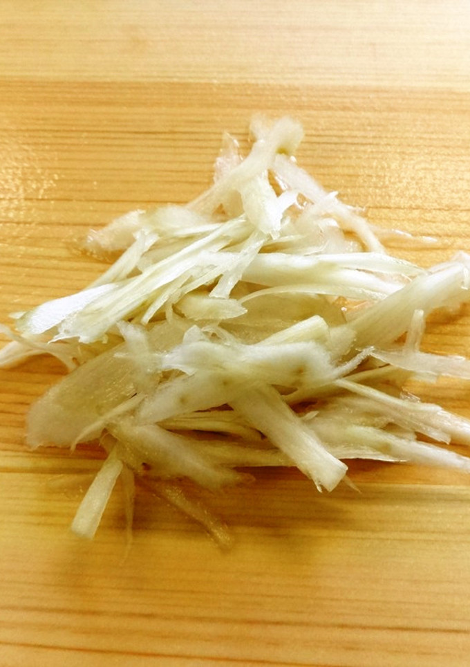 ＊基本の切り方＊ささがき（ごぼう）-レシピのメイン写真