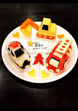 お誕生日キャラプレート ★はたらくくるま-レシピのメイン写真