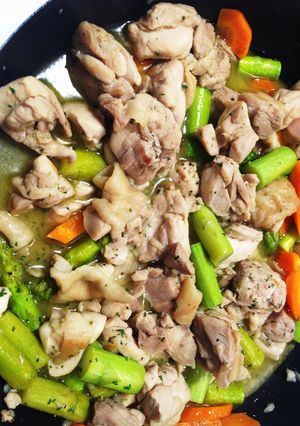 オシャレな鶏肉の食べ方スパイシー香草焼き-レシピのメイン写真