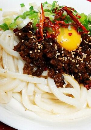 簡単!台湾混ぜそば風うどん-レシピのメイン写真