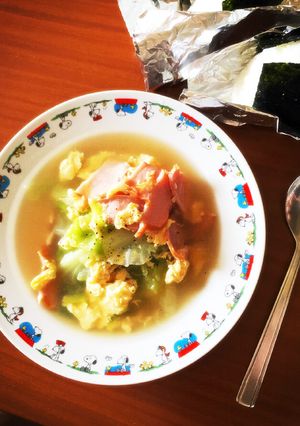 キャベツとベーコンのふんわり卵スープ♪-レシピのメイン写真