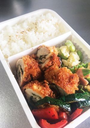 毎日男弁当⁂チキンの梅ロールカツ弁当-レシピのメイン写真