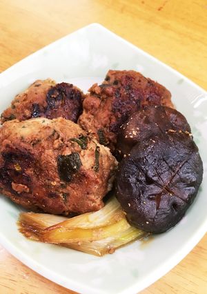 簡単ボリューム！豚つくねの甘辛焼き♡-レシピのメイン写真