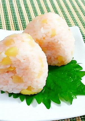 タラコと沢庵のおにぎり♪-レシピのメイン写真