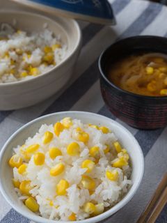 芯で取っただしで、とうもろこしご飯!-レシピのメイン写真