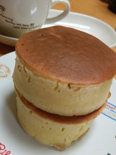 カフェ風♪分厚いフワフワホットケーキ-レシピのメイン写真