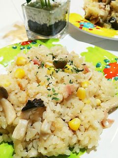 ピラフ風♪ベーコンときのこの炊き込みご飯-レシピのメイン写真