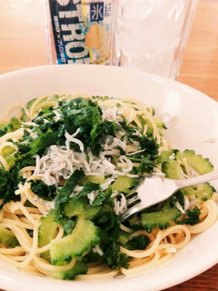 簡単!しらすとゴーヤのシンプル和風パスタ-レシピのメイン写真