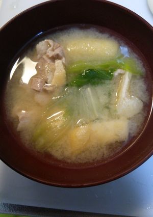レタスと豚こまのお味噌汁-レシピのメイン写真