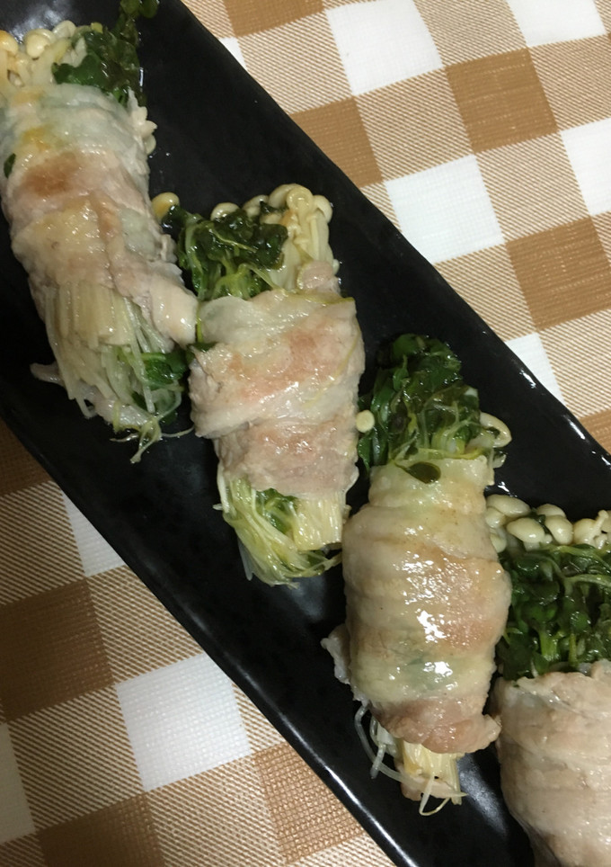 簡単おつまみえのきとカイワレの豚肉巻き-レシピのメイン写真