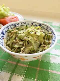さっぱり!キャベツのゆかり和え*うま塩-レシピのメイン写真