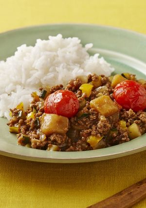 夏野菜たっぷりのカラフルドライカレー-レシピのメイン写真
