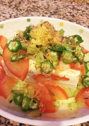 簡単！夏野菜たっぷりお腹満足冷奴-レシピのメイン写真