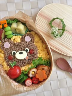 クマちゃん弁当♡そぼろ♡簡単♡キャラ弁-レシピのメイン写真