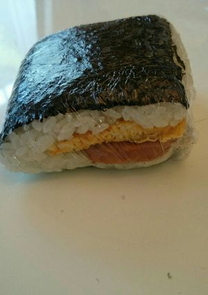 ★スパム握らズンバ★スパムおにぎり朝食に-レシピのメイン写真
