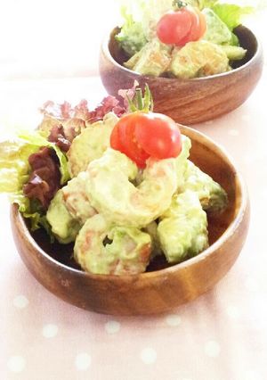ピリッと爽やか♪魚介とアボカドのわさマヨ-レシピのメイン写真