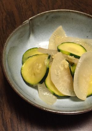 大根とズッキーニのあっさり蒸し煮-レシピのメイン写真