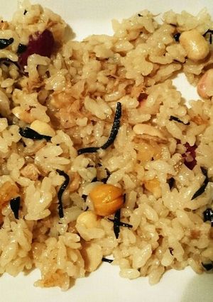 簡単！！入れて炊くだけ豆の水煮ご飯♪-レシピのメイン写真