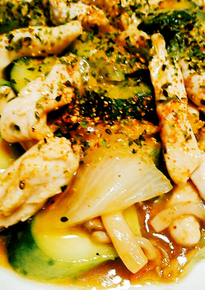 きゅうりとレタスととり胸肉の炒め物-レシピのメイン写真