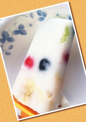 ヨーグルト味のフルーツアイスポップ-レシピのメイン写真