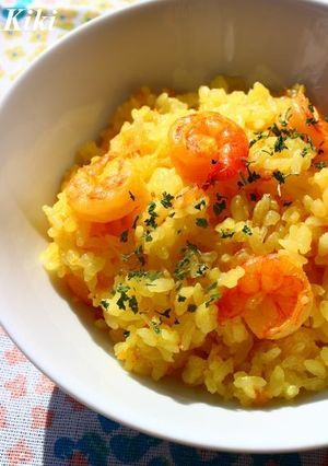 炊飯器deサフランエビピラフ-レシピのメイン写真