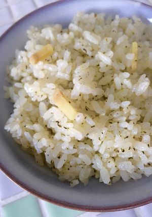 『食茶』で健康に♪緑茶と生姜の炊込ごはん-レシピのメイン写真