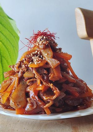 蒟蒻で節約☆牛肉のチャプチェ☆ダイエット-レシピのメイン写真