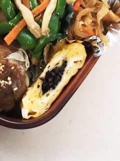 【お弁当】ひじきの煮物入り玉子焼き-レシピのメイン写真