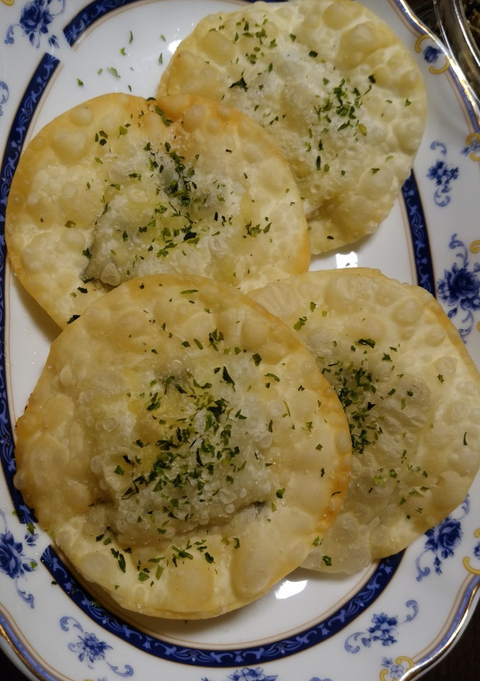 余った餃子の皮で☆チーズのはさみ揚げ-レシピのメイン写真