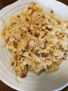 時短のママご飯!キムチ&納豆チャーハン♡-レシピのメイン写真