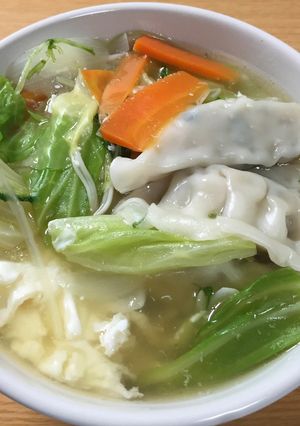 餃子と野菜のスープ-レシピのメイン写真