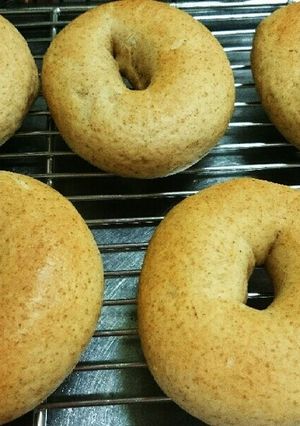 全粒粉ベーグル(てごね)-レシピのメイン写真