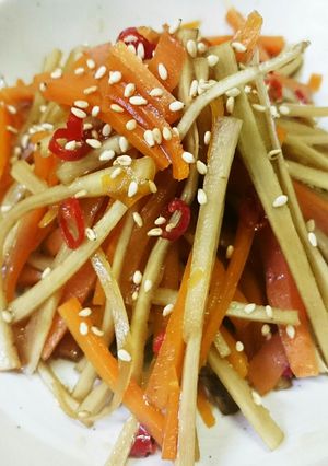 切る！煮る！☆男の簡単ピリ辛きんぴら☆-レシピのメイン写真