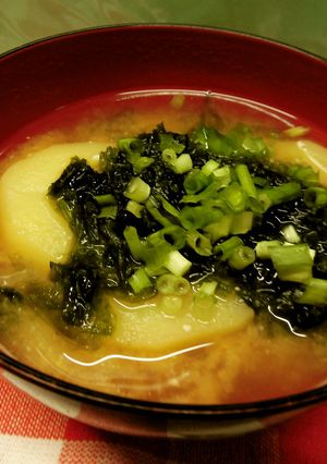 じゃがいもとあおさの味噌汁♪-レシピのメイン写真