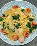 ウインナーとほうれん草の和風パスタ