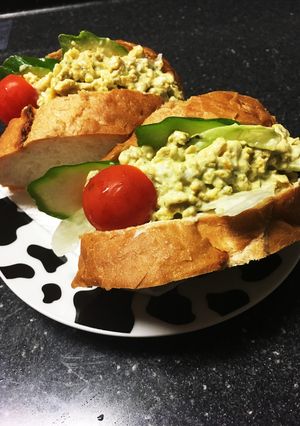 簡単バジル味バケットサンド♪-レシピのメイン写真
