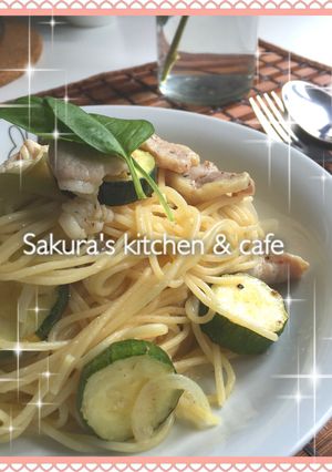 豚スライス肉とズッキーニのペペロンチーノ-レシピのメイン写真