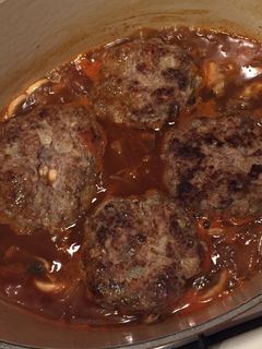 ルクルーゼて簡単やわらか煮込みハンバーグ-レシピのメイン写真