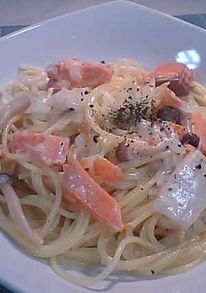 鮭ときのこのクリームパスタ-レシピのメイン写真