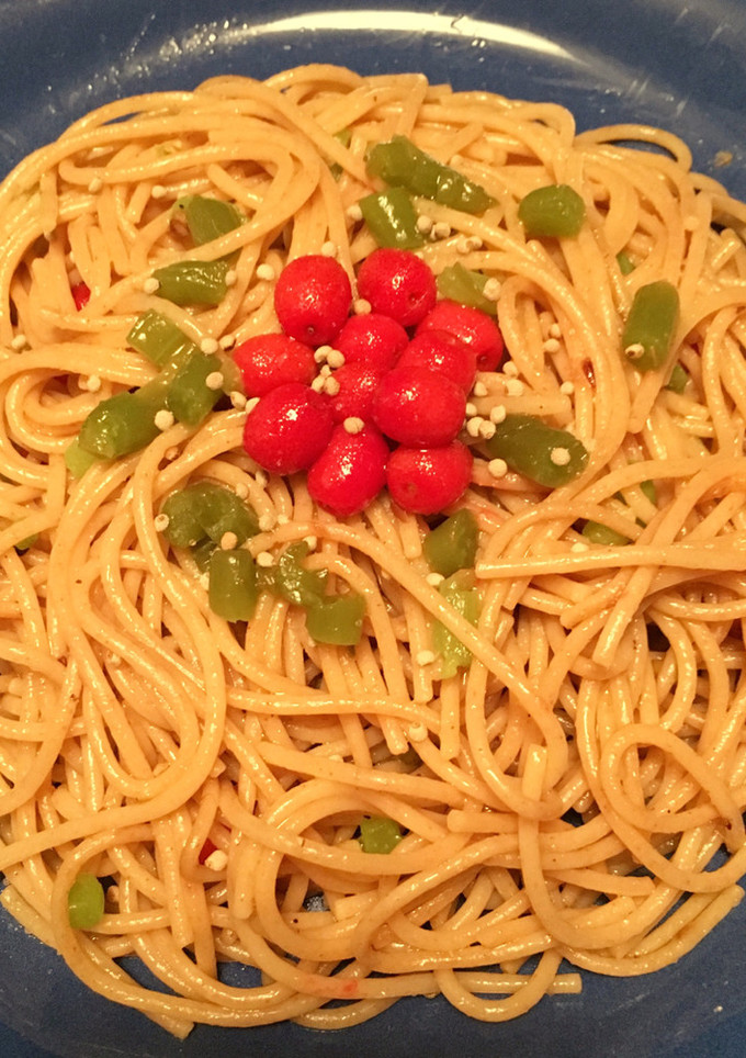 ぐみの実とミズと青山椒の全粒粉パスタ-レシピのメイン写真