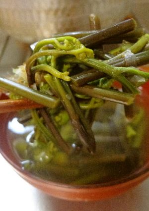 最速のワラビの味噌汁-レシピのメイン写真