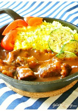 市販デミ缶を美味しく変身♪ビーフシチュー-レシピのメイン写真