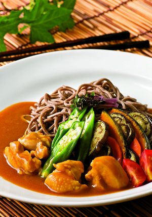 夏野菜の冷たいカレーそば-レシピのメイン写真