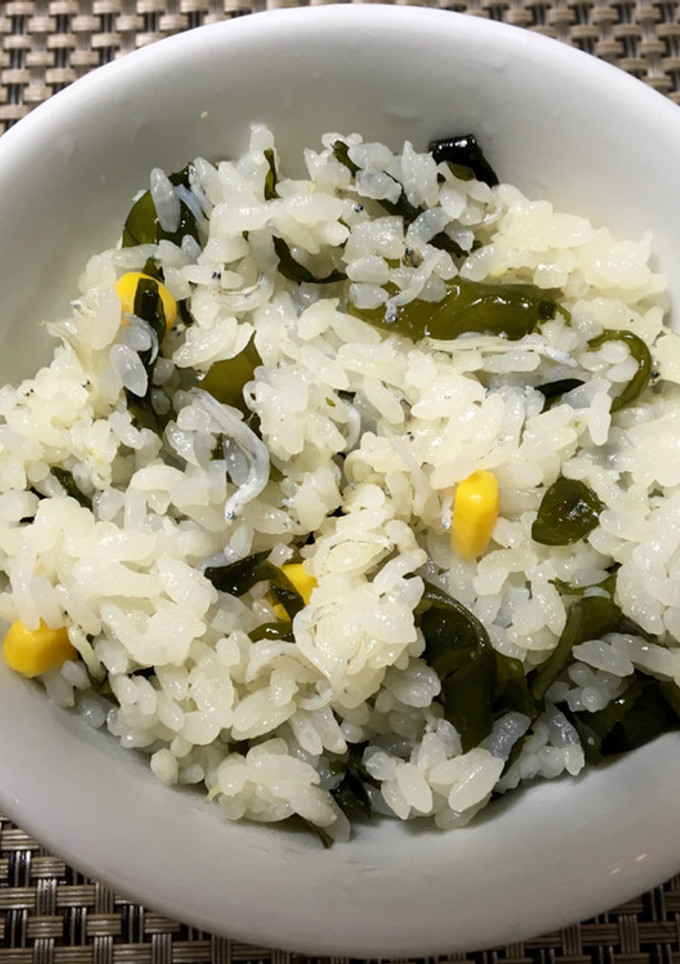 超簡単！わかめとじゃこの炊き込みご飯-レシピのメイン写真