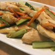簡単♪鶏胸肉と細切り胡瓜のスタミナ炒め