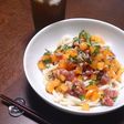 かつおのたたきとトマトの冷やしうどん