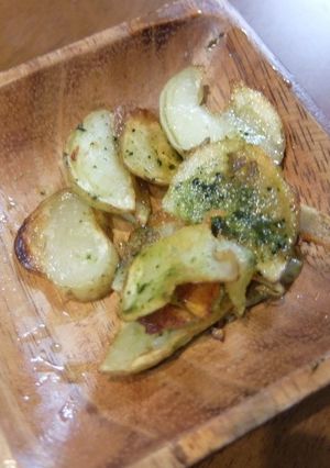粉末緑茶風味の厚切りポテトチップス-レシピのメイン写真