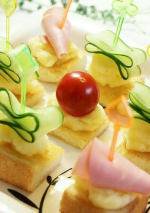 トーストで簡単!オープンサンドピンチョス-レシピのメイン写真
